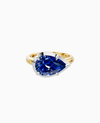 Royal Blue Lab Sapphire / Pear (EW) / 3ct