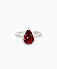 Pigeon Blood Lab Ruby / Pear (NS) / 2ct