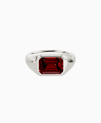 Pigeon Blood Lab Ruby / Emerald / 2.5ct