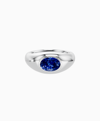 Royal Blue Lab Sapphire / Oval / 1ct