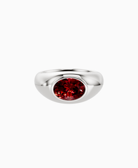 Pigeon Blood Lab Ruby / Oval / 1.5ct
