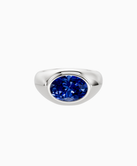 Royal Blue Lab Sapphire / Oval / 2.5ct