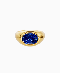 Royal Blue Lab Sapphire / Oval / 2.5ct