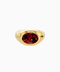 Pigeon Blood Lab Ruby / Oval / 2.5ct