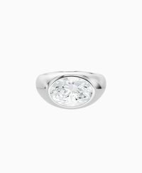 White Lab Diamond / Oval / 3ct