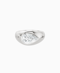 White Lab Diamond / Pear / 2ct