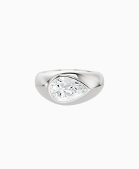 White Lab Diamond / Pear / 2ct